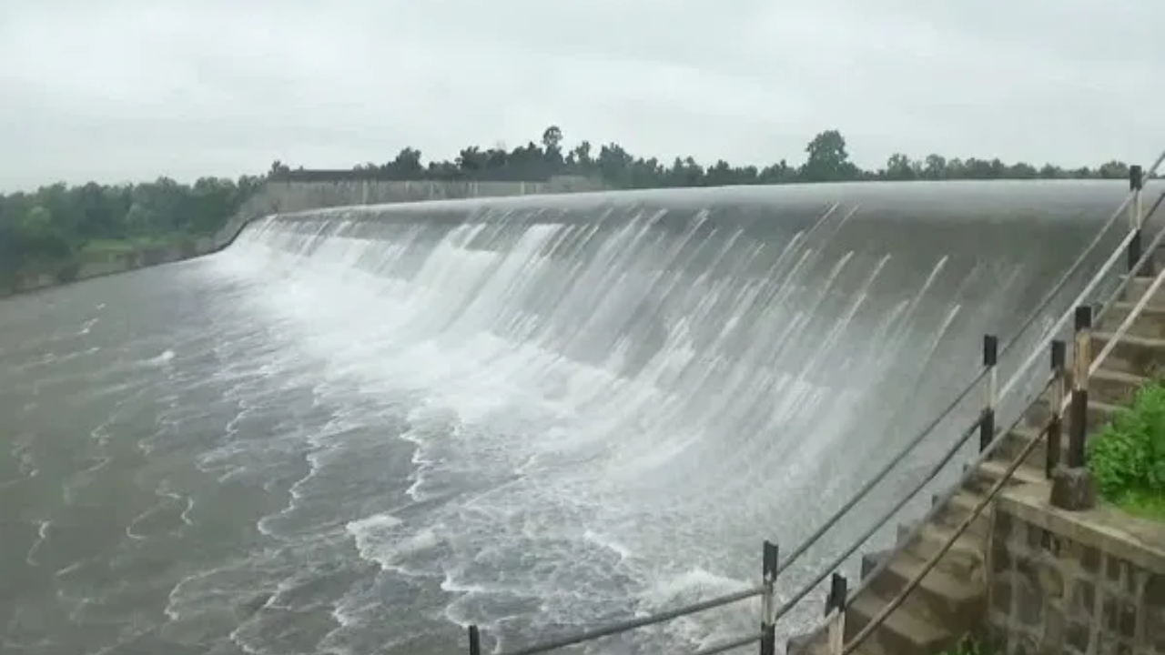 Pune dams water level
