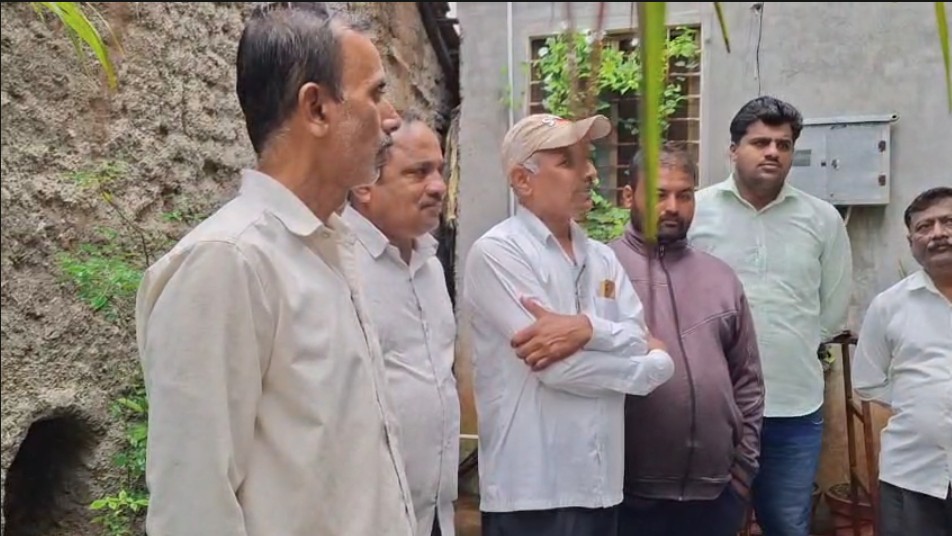 Sangli contractor suicide