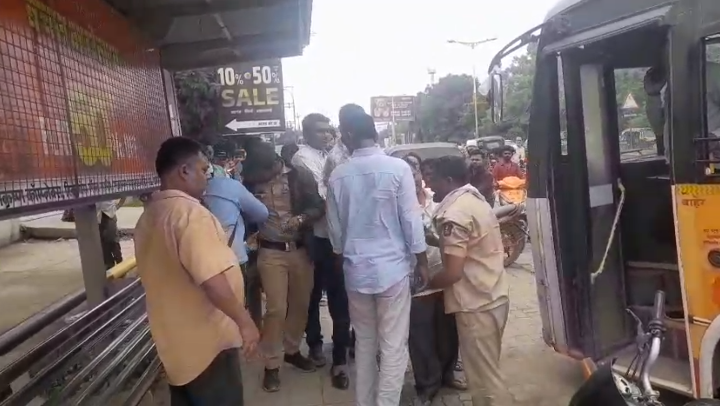 Smart bus driver assault Aurangabad