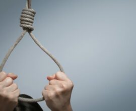 wardha-girl-suicide-due-to-education-fee-issue