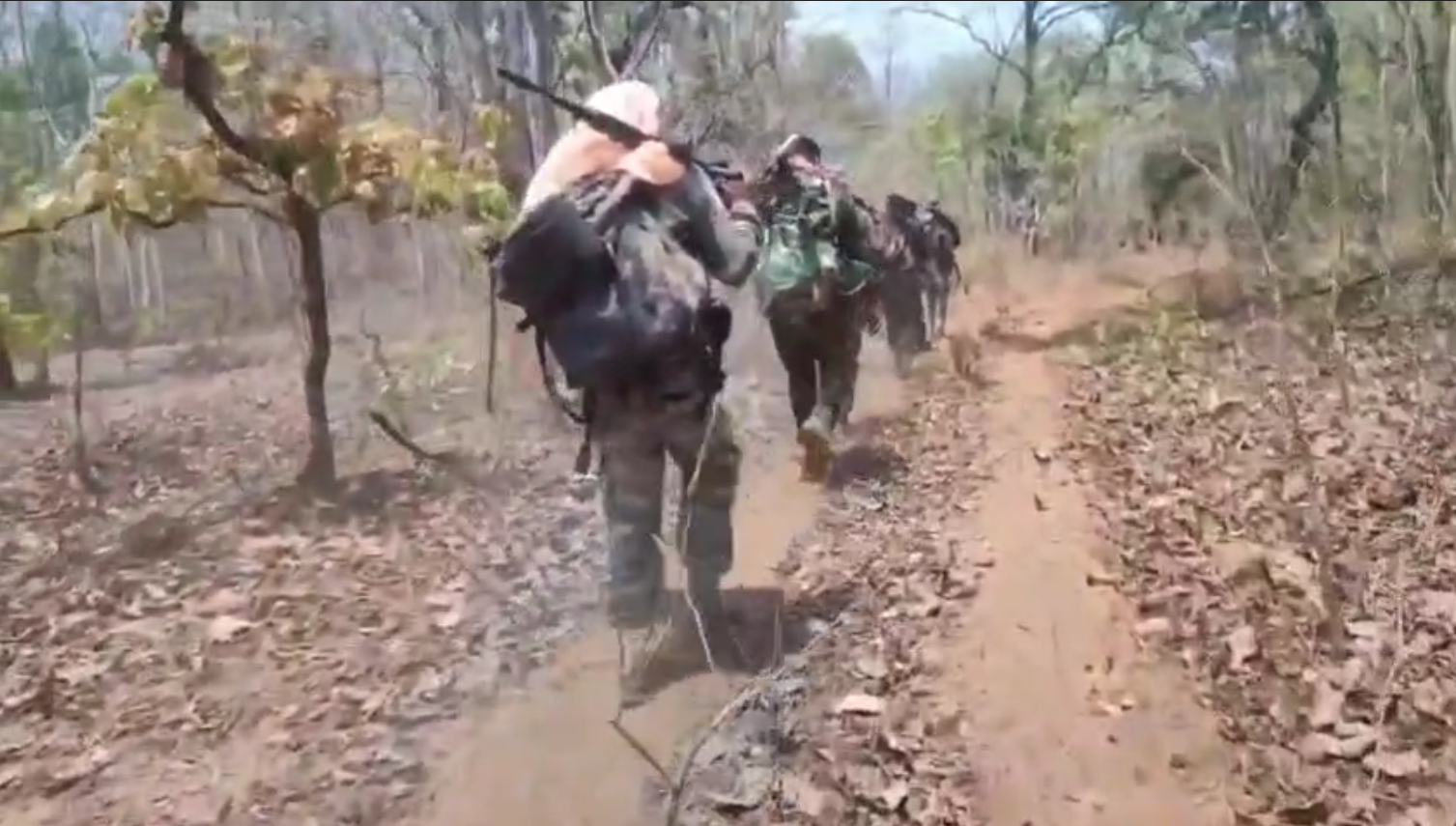 Gadchiroli Naxal encounter news