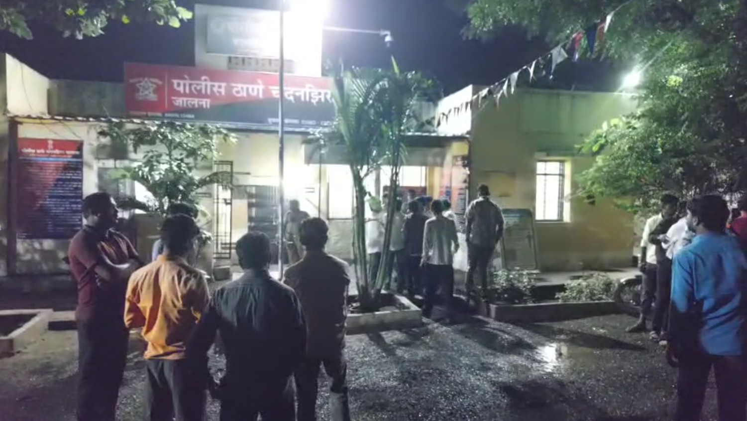 Jalna truck rickshaw accident