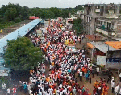 Jarange Patil convoy