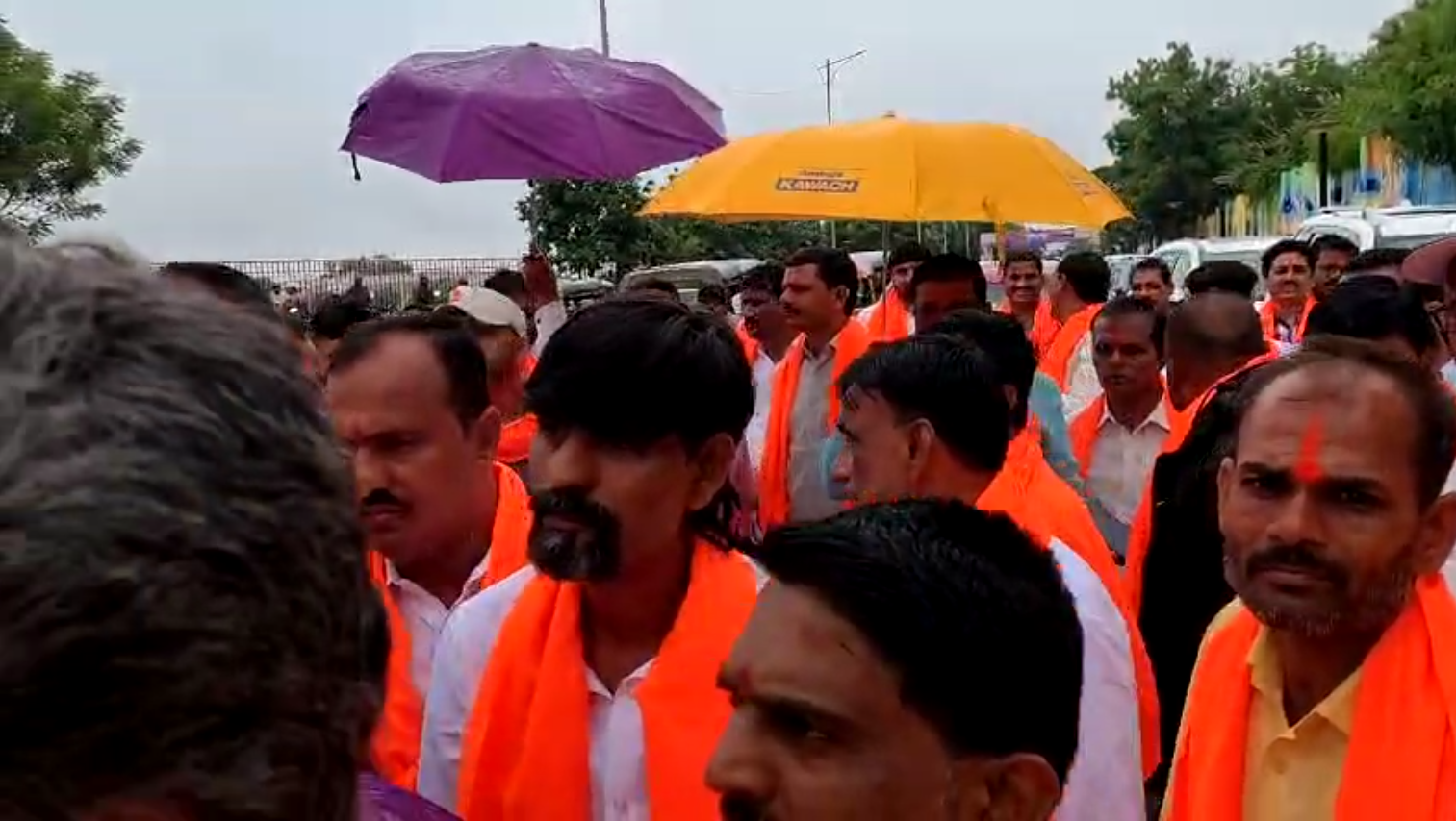 Jarange Patil strong statement