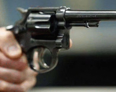Man threatens rival with gun in Ahilyanagar