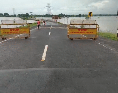 Podsa bridge submerged Maharashtra Telangana