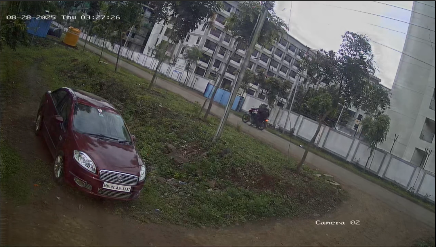 Satara morning walk jewelry theft