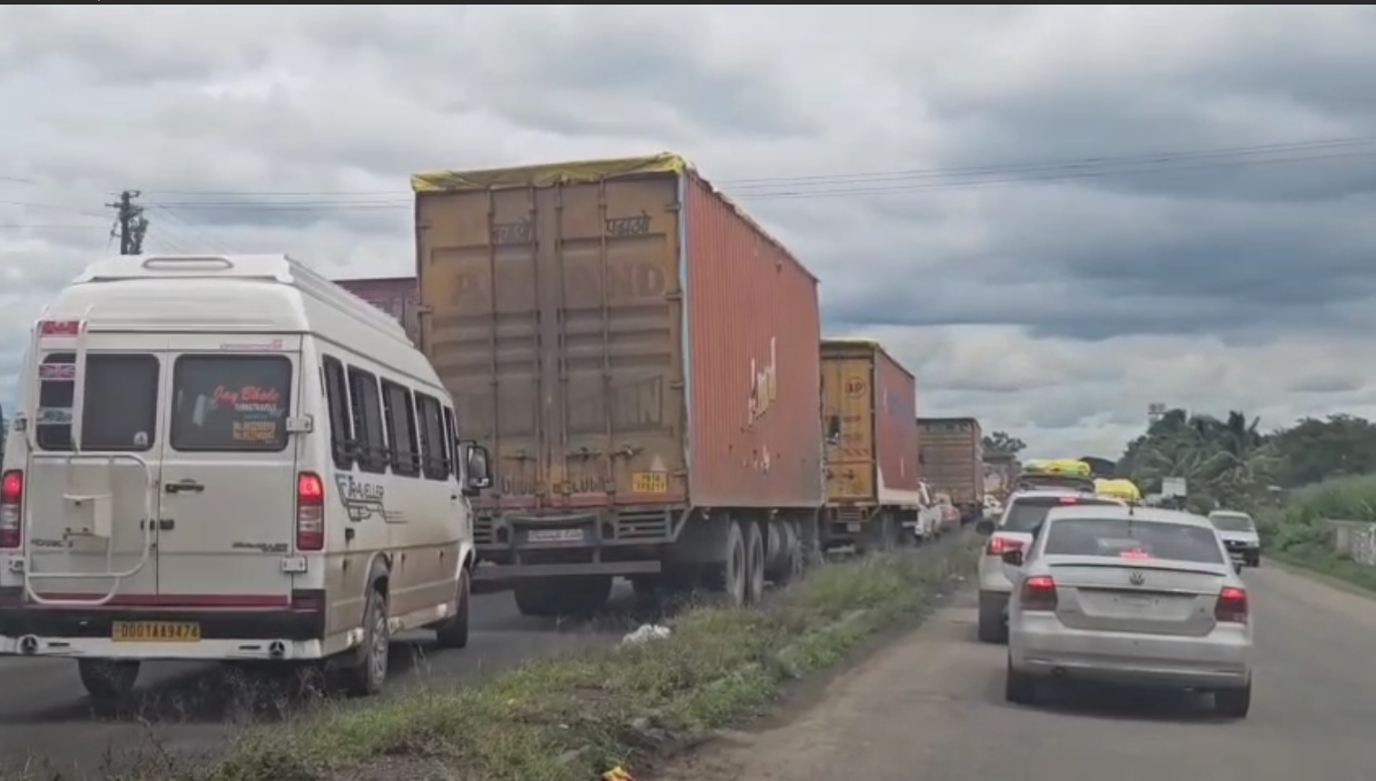 Shani Shinganapur traffic jam