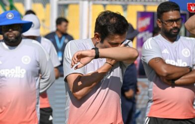 Crowd protesting with ‘Gautam Gambhir hai-hai’ slogans in the stadium after Team India’s humiliating defeat