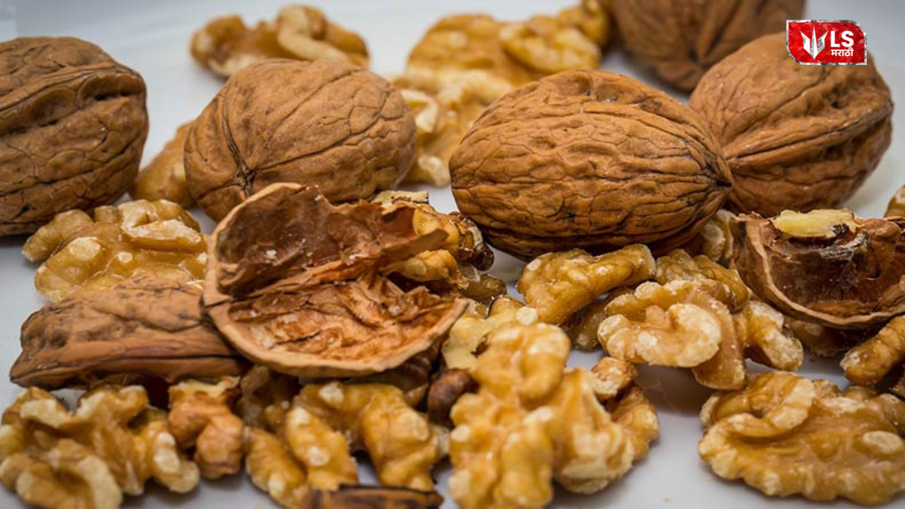 Benefits of Soaked Walnuts