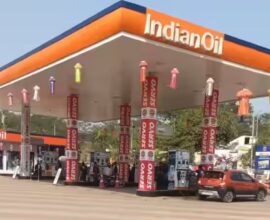 Pune petrol pumps to remain open after decision to close them after 7 PM withdrawn