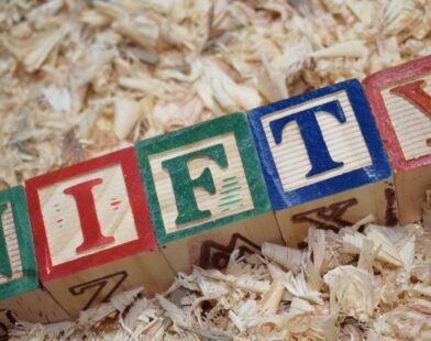 Nifty index falling amid weak market opening and FPI outflows