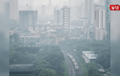 Bad weather in Mumbai