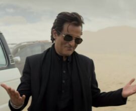 Akshaye Khanna’s dance sequence from the film Dhurandhar, reportedly shot while he was wearing an oxygen mask