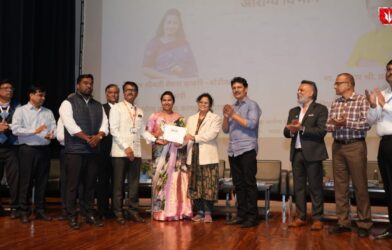 Gadchiroli district honoured by Health Minister for securing second rank in Golden Card registration and distribution