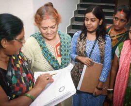 India’s first digital census 2027 with officials using tablets and digital devices for population data collection