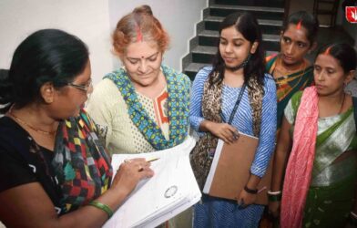 India’s first digital census 2027 with officials using tablets and digital devices for population data collection