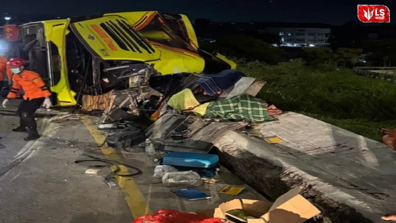 Bus overturned after colliding with a concrete barrier in Indonesia, causing multiple fatalities