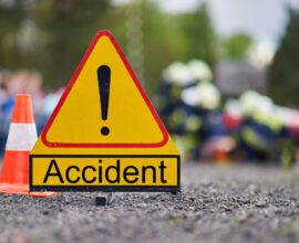 Innova car crashes into a tempo on the Kolhapur–Sangli highway; MCA student dies in the accident