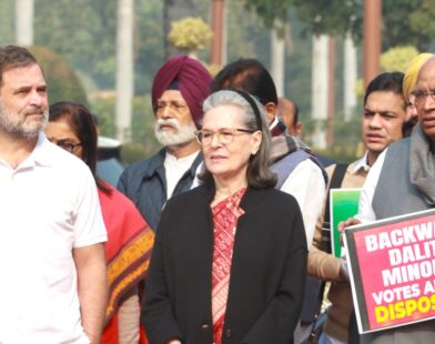 Rahul Gandhi and Sonia Gandhi appear in connection with the National Herald case as Delhi High Court issues notice