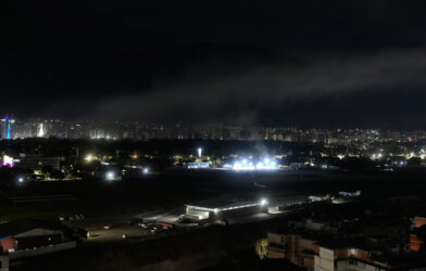 अमेरिकेचा व्हेनेझुएलावर हल्ला; बॉम्बस्फोटांनी हादरली राजधानी कराकस