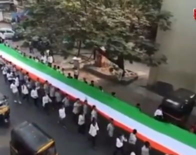 Mumbai Tiranga Yatra by students