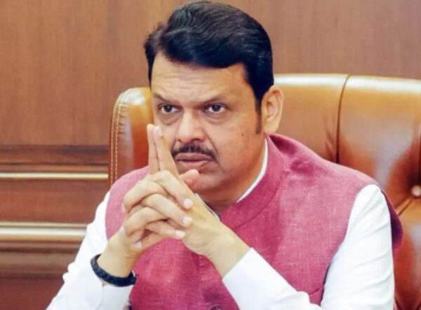 मुंबईत भाड्यानं घर शोधणं होईल सोपं; मुख्यमंत्री देवेंद्र फडणवीसांनी घेतला मोठा निर्णय