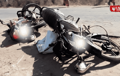 Head-on collision between two-wheelers