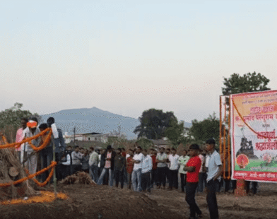 heart-wrenching incident army father funeral