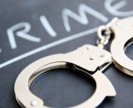 धक्कादायक! भरदिवसा पेट्रोल पंपावर तरुणीची गळा चिरुन हत्या; आरोपीला काही तासांतच अटक