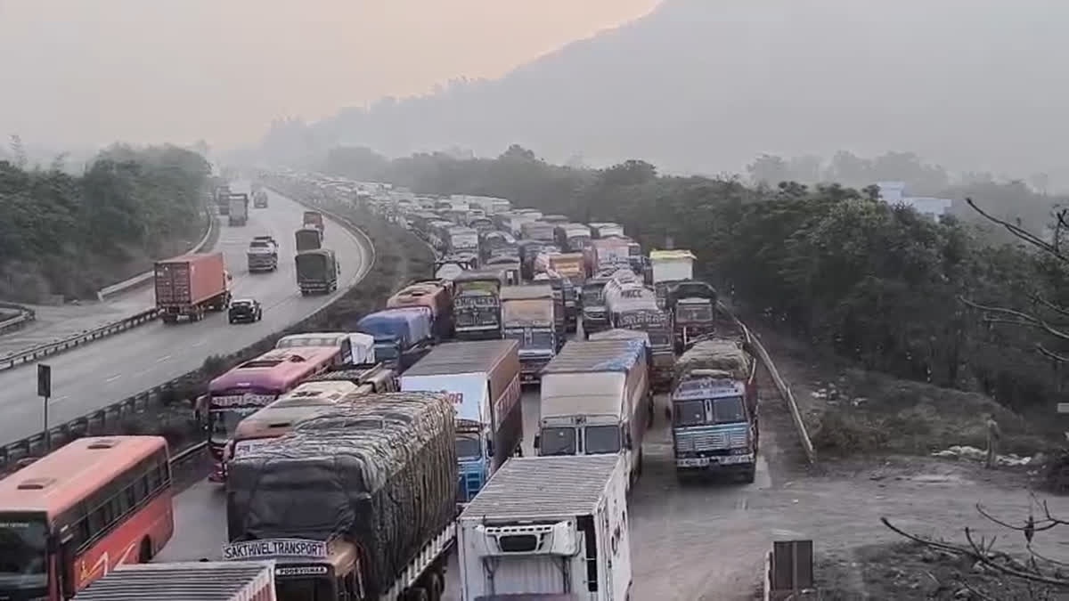 Mumbai Pune Expressway