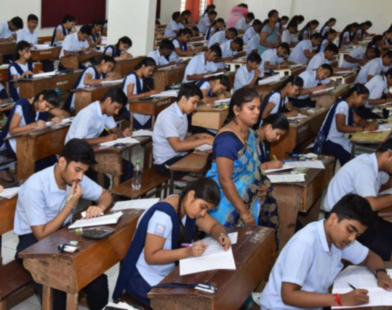 Impersonator student