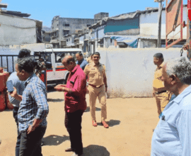 Administration Visits Gas Agency