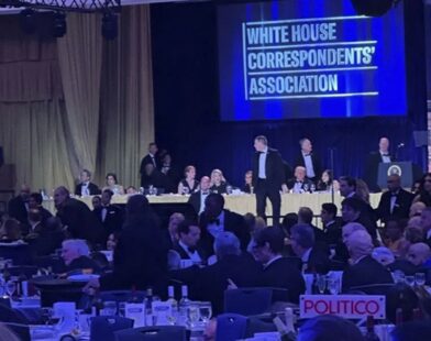 वॉशिंग्टनमधील हिल्टन हॉटेलमध्ये डिनर कार्यक्रमात गोळीबार; डोनाल्ड ट्रम्प थोडक्यात बचावले