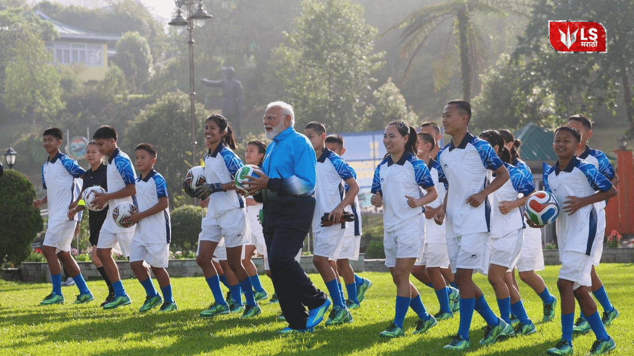 PM Modi football with children