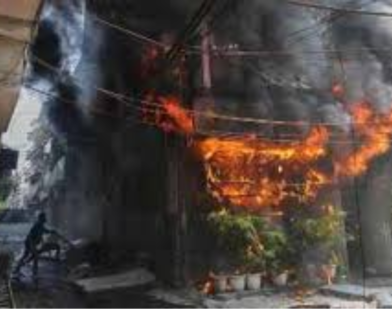 Delhi Fire Tragedy 21 Dead