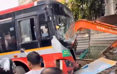 Mumbai BEST Bus Accident